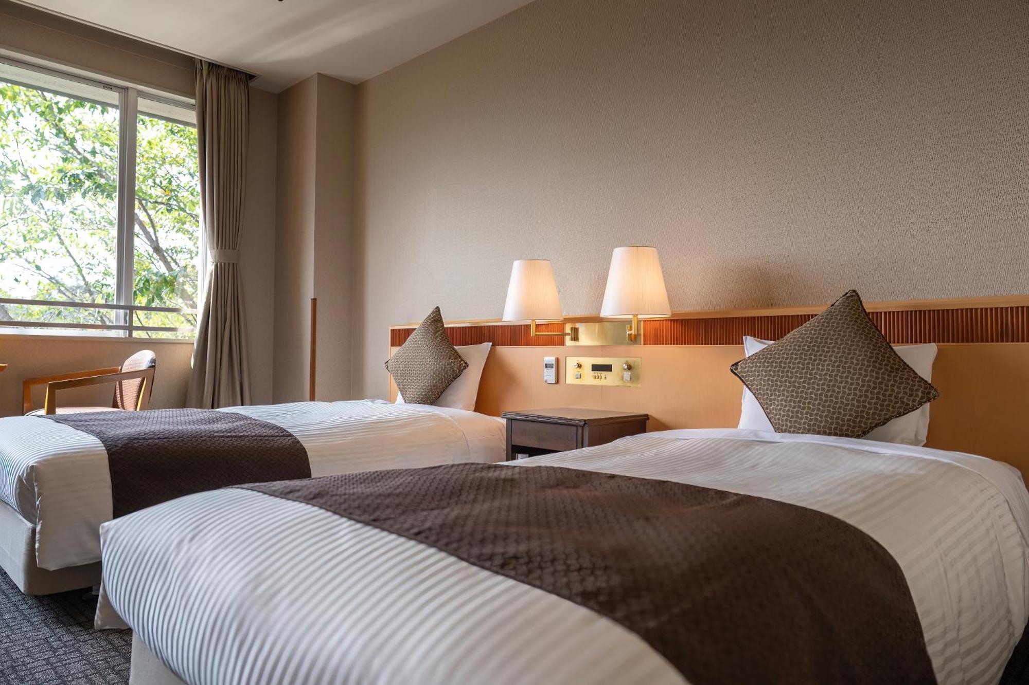 Kamenoi Hotel Tondabayashi Экстерьер фото
